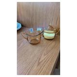 Amber sugar dish  and creamer  (SM chip)