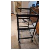 Wire rack on wheels