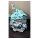 Linen lot