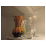 vases and frog