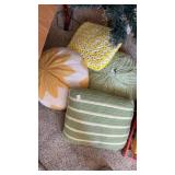 Crotchet pillows