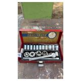 Challenger socket set