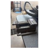 Small vice