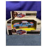 1992 Road Champs Richard Petty #43 STP 1/43 Scale