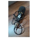 Microphone