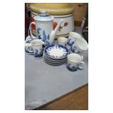 'Josefina' series 17 pcs tea set