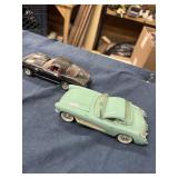 Plastic model cars