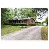 Brick house 3 Bedrooms