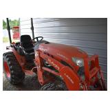 Kubota LX2610SU Tractor