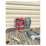 Hand Wrench Tool Sets in Cases
