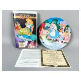 Alice in Wonderland Collectibles Set