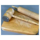 Wooden Kitchen Tools With Board Set