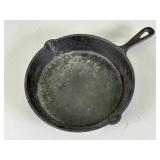 Vintage Cast Iron Skillet with Makerï¿½s Mark