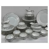 Saladmaster Wedding Band Porcelain Set