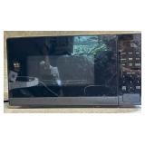 Black Walmart Microwave Oven, Model MG8BN1BEB
