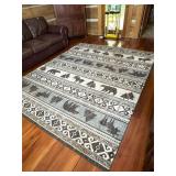 Rustic Lodge-Style Area Rug with Wildlife Motif
