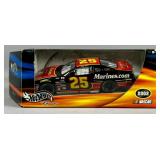 Hot Wheels Racing 2002 NASCAR Diecast Car 1:24 Sca