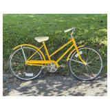 Vintage Free Spirit Women's Cruiser Bicycle