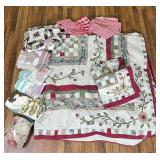 Patchwork and Appliquï¿½ Quilt and Textile Lot