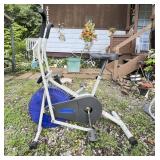 Weslo Pursuit 208 Upright Exercise Bike