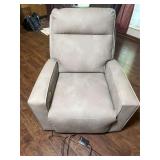 Power Recliner Chair with USB Port