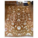 Floral Pattern Wool Area Rug 89x113 Inches
