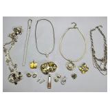 Fashion Jewelry Lot Necklaces Earrings Pendants