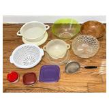 Kitchen Bowls Strainers and Containers