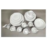 Savoir Vivre Maison Blanche Dinnerware Set