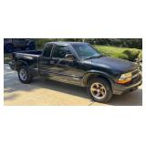 Chevrolet S-10 Extended Cab Pickup Truck