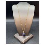 14K yellow gold chain with enameled globe pendant….chain is 2 grams…..marked 525