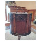 Vintage wood-look box/treasure chest...8-1/2w x 8" tall
