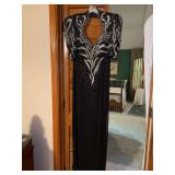 Stunning ALYCE DEDIGNS 100% silk black heavily beaded and sequined formal dress with open back design…..size 12…..would be perfect for the upcoming formal holiday parties