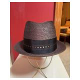 RESISTOL “Self-Conforming” men’s straw hat from The John Gerber Co. in Memphis…..size 7-3/8 and in original box