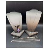 (5) pieces of sterling jewelry…..4 necklaces and 1 bracelet…..23 grams