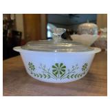 Vintage Glasbake 1-1/2 Quart Lidded Casserole Dish with Green Daisy Pattern….lid fits but is not original to piece
