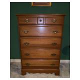 Great looking vintage 5-drawer chest…..30 x 17 x 44 tall
