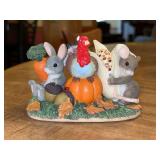 NIB Limited Edition (85/500) Fitz & Floyd Charming Tails “Be Thankful for Friends” figurine…..5” long x 3-1/2” tall….in original box