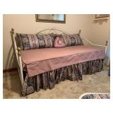 White metal daybed with trundle bed and all linens/matresses