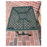 Metal green outdoor end table