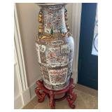 Chinese Porcelain Famille Rose Vase