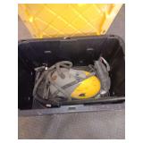 Mccullough steam cleaner with tote.