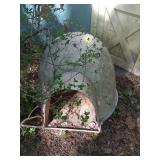 Dog Loo dog house