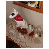 Group of vintage ceramic pieces and a miniature oil lamp. Sea photos.