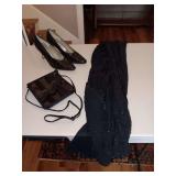 3 pieces black formal accessory set. A scarf, shoes and a bag.