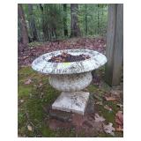 Concrete Planter 24.5x21