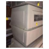 Dog crate 26X30X40.