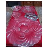 6 serving pieces. Butter Dish with knife rest, 15", 10 5" & 11" dishes and couple bowls