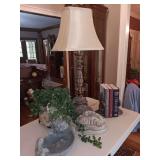 Very nice group of home decor 34" Lamp, Cast Iron Bookends,  floral arrangement and 2 cat pieces. See photos