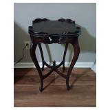 Cute vintage table..16x16x29. Does need corner piece reattached.  See pictures